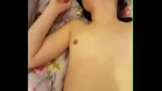 Reproducir adolescente follada en casero