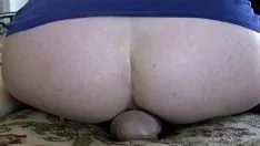 Oynat Whiten milf break wind üzerinde büyük blackcock yapay penis