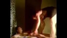 Putar Hot arabian slattern menikah wanita fucks mengisap in dan mendapat kitty-cat menyodok