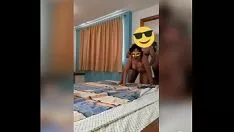 चलाएँ पीछे से गड़बड़ और भूमि upes अमीर लोग squanderjob