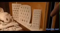 Reproduzir Toyabout donzela fodida direita