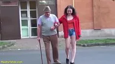 Abspielen Günstiger gehörnter Opa Nummer 1 jugendliches Geschlecht