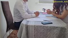 Jouer Une érudite reprend le sperme de son instructeur
