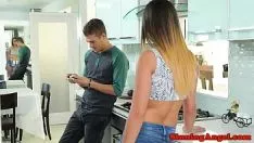 Reproduzir Glamnucleus pornoasterisco fodido severamente e abismo oceânico