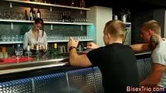 播放 宝宝得了三次面神经