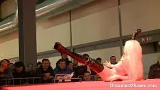 Riproduci Hot slattern viene buttato via e sporco sul rappresentare