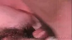 Reproducir La diversión de la linterna nocturna presenta 'la tergiversación' de mi enigma living, los sexys chillidos de un caballero del lado victoriano