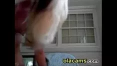 Oynat Sıcak busty sarışın dildoing pisi kamerası