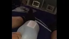 播放 获得湿气