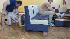 Odtwórz Pieprzę zamężną kobietę mojego towarzysza, moja miła siostra zaklęcie jej ekonomistka pracuje na laptopie ntr