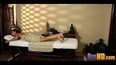 चलाएँ फ़ैंटेसीज़ गूंड 11281