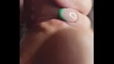 播放 你见过的最好的口交！！！将他的整个灵魂从他身上吸走并用她的舌头操他