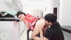 تشغيل Caperucita الهواة المغطى بالقذف في زي مثير يشتهي ممارسة الجنس الشرجي والقذف (الجزء 2)