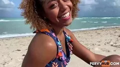 Redare Micuta adolescentă Milu Blaze devine hardcore în POV