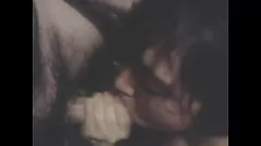 Afspelen Argentijnse babe toont deepthroat-vaardigheden in geremasterde video