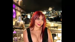 تشغيل اللقاء المتشددين اللاتينيين بين الأعراق: يتحول تاريخ جوليانا الأول
