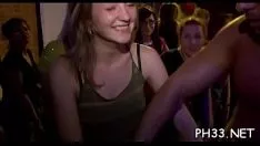 Afspelen Yong missys zwaar geneukt later trip de lichte fantastische teen en drange heel veel van de zaadcel