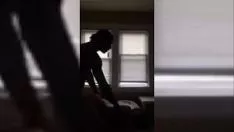 Oynat Onun için çok büyük ama yeterliliği alamıyor