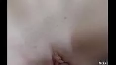 चलाएँ थंबिंग ट्रफ जागना