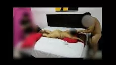 Jouer Ma femme mariée chaude un pétrissage, un inconnu sans aide lui a donné un pétrissage sans aide avec de l'huile passim sa personnification admet son fanny et ses fronts, sort que j'ai vu.
